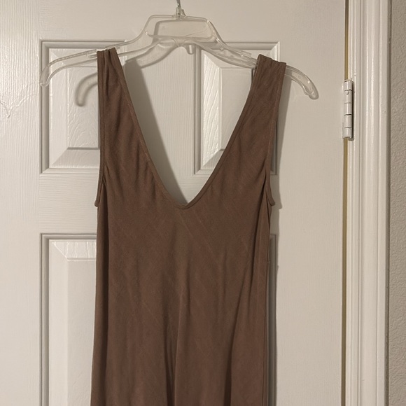 Linen Caro Dress - Picture 5 of 7